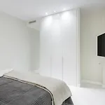Alcantara Apartment
